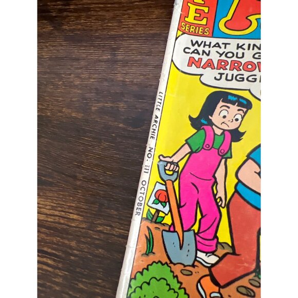 Little Archie #111 Comic October 1976 Vintage Archie Series Boarded Bagged - Picture 3 of 6